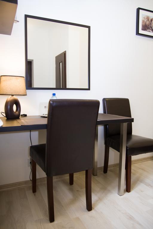 Leo Apartment 브라티슬라바 외부 사진
