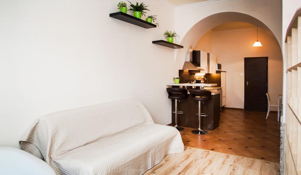 Leo Apartment 브라티슬라바 외부 사진