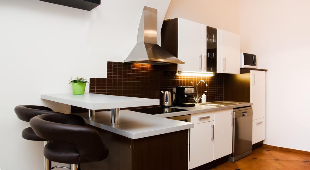 Leo Apartment 브라티슬라바 외부 사진