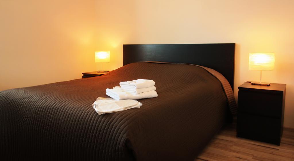 Leo Apartment 브라티슬라바 외부 사진
