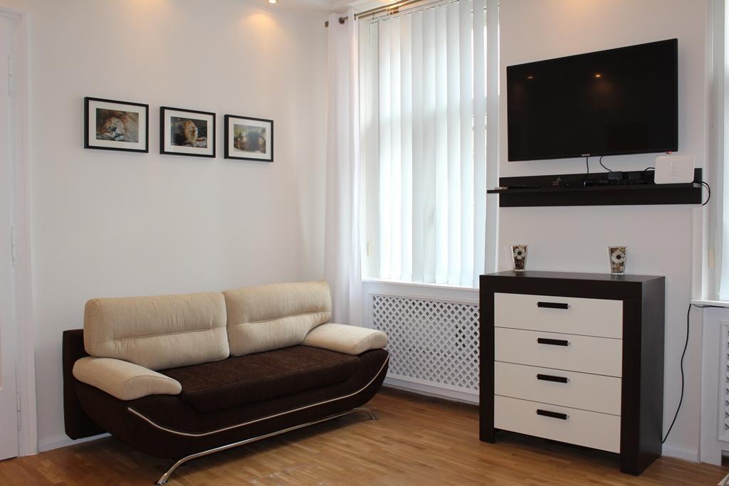 Leo Apartment 브라티슬라바 외부 사진